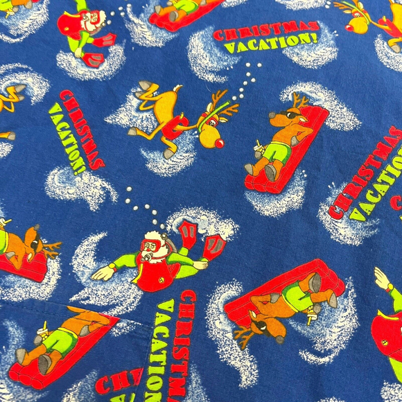 Womens Christmas Scrub Top Set of 2 Medium Rudolph & Vacation Santa V Neck - Picture 4 of 8